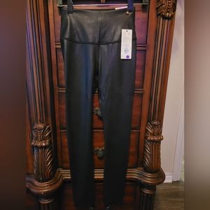 *NWT* Calia by Carrie Underwood Faux Leather Power Sculpt Legging Small Pure BLK